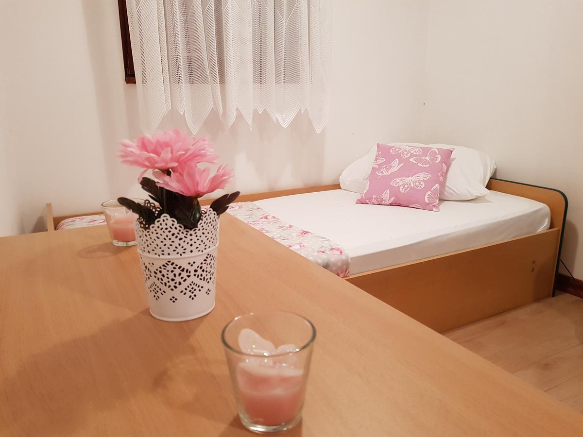 Apartmani Zoric 보디체 외부 사진